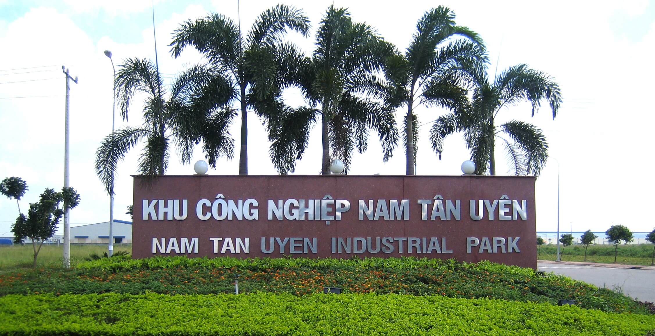 KHU CÔNG NGHIỆP NAM TÂN UYÊN